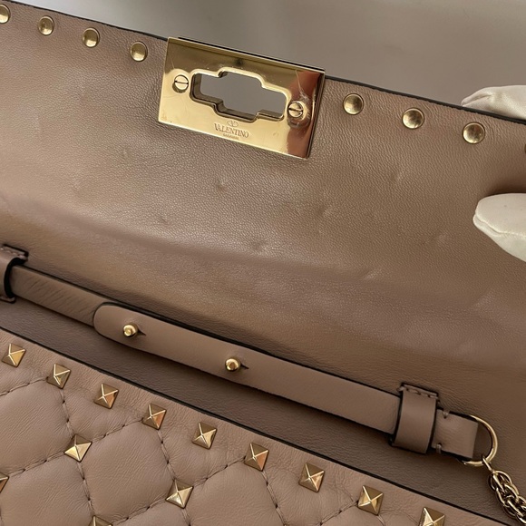 VALENTINO ROCKSTUD SPIKE NAPPA LEATHER CROSSBODY CLUTCH BAG - Picture 11 of 15